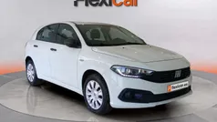 Usado 2025 Fiat Tipo Cross Berlina | 14.990 € (Precio justo)