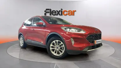 Usado Ford Kuga Titanium 150 CV (110 kW) 2019 Rojo SUV