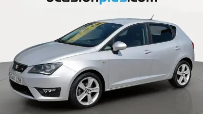 Usado Seat Ibiza FR 105 CV (77 kW) 2017 Gris plata Utilitario