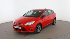 Rojo Usado 2013 Ford Focus Trend Utilitario | 8599 € (Precio justo)
