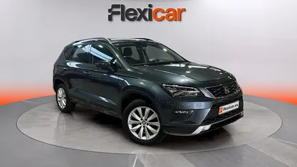 Usado Seat Ateca Style 150 CV (110 kW) 2019 Gris SUV