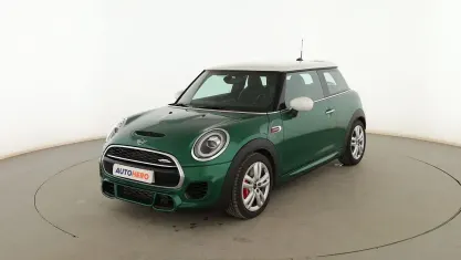 Usado Mini John Cooper Works 230 CV (169 kW) 2019 Verde Utilitario