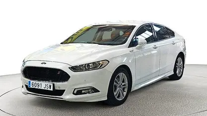 Usado Ford Mondeo Trend 120 CV (88 kW) 2016 Berlina
