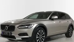 Otro Usado 2023 Volvo V90 CC Ultimate Familiar | 49.990 € (Un poco caro)