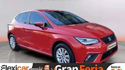Usado Seat Ibiza Style 80 CV (58 kW) 2023 Rojo Utilitario
