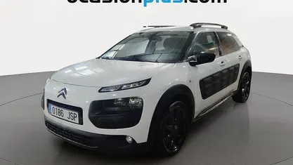 Usado Citroën C4 Cactus Feel 100 CV (73 kW) 2016 Blanco Utilitario