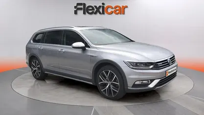 Usado VW Passat Alltrack 190 CV (139 kW) 2019 Gris Familiar