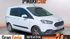 Gris / plata Usado 2019 Ford Tourneo Courier Ambiente Monovolumen | 11.390 € (Precio justo)