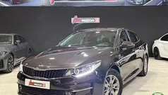 Marrón Usado 2018 Kia Optima Berlina | 12.990 € (Precio justo)