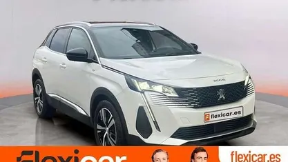 Blanco Usado 2023 Peugeot 3008 Allure SUV | 18.490 € (Buen precio)