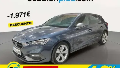 Usado Seat Leon FR 150 CV (110 kW) 2022 Gris Utilitario