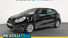 Negro Usado 2016 Kia Rio Utilitario | 9450 € (Precio justo)
