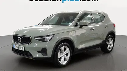 Usado 2024 Volvo XC40 Core SUV | 32.537 € (Precio justo)