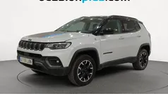 Gris plata Usado 2022 Jeep Compass Trailhawk SUV | 20.446 € (Precio justo)
