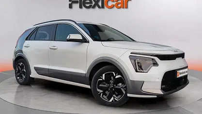 Usado 2023 Kia Niro SUV | 23.990 € (Precio justo)