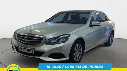 Gris plata Usado 2015 Mercedes E200 Berlina | 16.290 € (Precio justo)