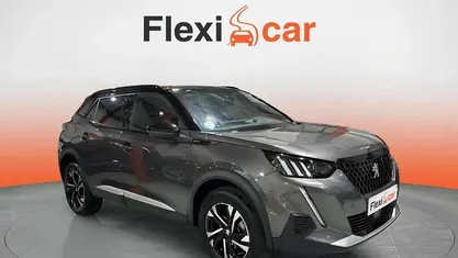 Usado Peugeot 2008 Active 130 CV (95 kW) 2023 SUV