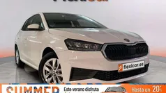Usado 2023 Skoda Fabia Active Berlina | 13.590 € (Buen precio)