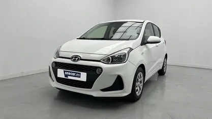 Blanco Usado 2019 Hyundai i10 Utilitario | 8790 € (Precio justo)