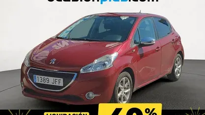 Usado 2015 Peugeot 208 Style Utilitario | 8325 € (Precio justo)
