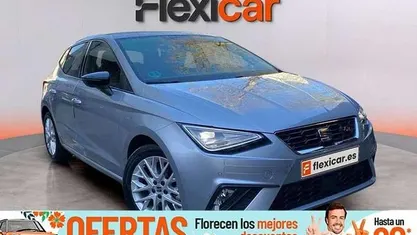 Usado Seat Ibiza FR 110 HP (80 kW) 2023 Cinzento Citadino