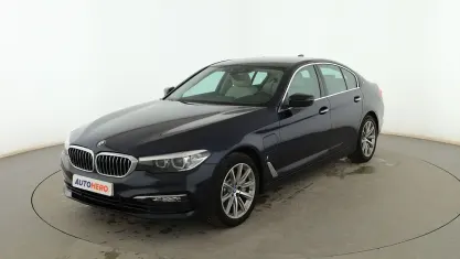 Usado BMW 530e Comfort Edition 252 CV (185 kW) 2017 Azul Berlina