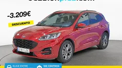 Rojo Usado 2020 Ford Kuga ST-Line X SUV | 19.200 € (Super precio)
