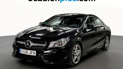 Usado Mercedes CLA250 211 CV (155 kW) 2015 Negro Berlina