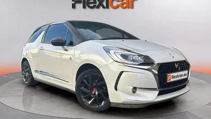 Usado DS Automobiles DS3 Performance 110 CV (80 kW) 2018 Berlina