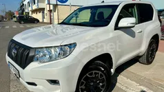 Blanco Usado 2018 Toyota Land Cruiser SUV | 34.999 € (Precio justo)