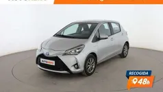 Gris Usado 2018 Toyota Yaris Hybrid Active Berlina | 15.699 € (Precio justo)
