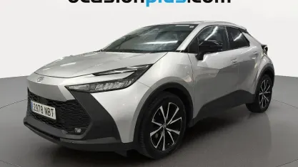 Usado Toyota C-HR Advance 140 CV (102 kW) 2025 Gris SUV