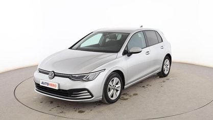 Usado VW Golf VIII Life 150 HP (110 kW) 2021 Cinzento Citadino