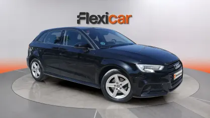 Usado Audi A3 Premium 116 CV (85 kW) 2019 Negro Berlina