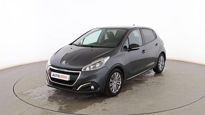 Usado Peugeot 208 Style 100 CV (73 kW) 2017 Gris Utilitario