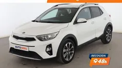 Blanco Usado 2019 Kia Stonic SUV | 13.399 € (Precio justo)