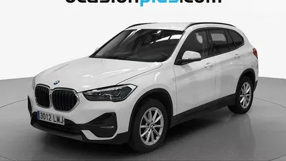 Käytetty BMW X1 150 HP (110 kW) 2021 Valkoinen Katumaasturi