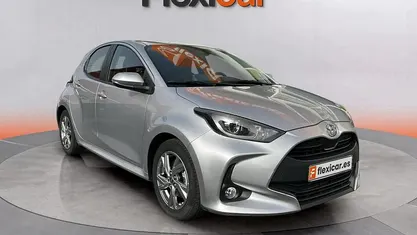 Usado Toyota Yaris Hybrid Active 116 CV (85 kW) 2024 Berlina