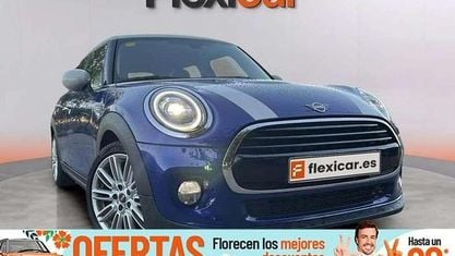 Używany Mini Cooper 136 KM (100 kW) 2018 Niebieski Hatchback