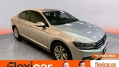 Gris / plata Usado 2020 VW Passat Business Berlina | 22.990 € (Precio justo)