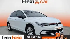 Blanco Usado 2021 VW Golf VIII Berlina | 18.490 € (Buen precio)