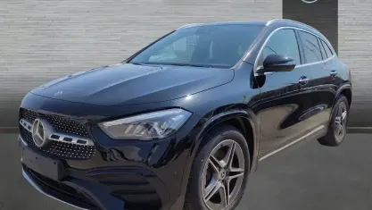Nuevo Mercedes GLA200 150 CV (110 kW) 2025 Negro SUV
