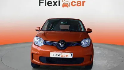 Usado Renault Twingo Techno 59 kW (81 CV) 2022 Naranja Utilitario