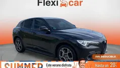 Negro Usado 2022 Alfa Romeo Stelvio Sprint SUV | 27.490 € (Precio justo)
