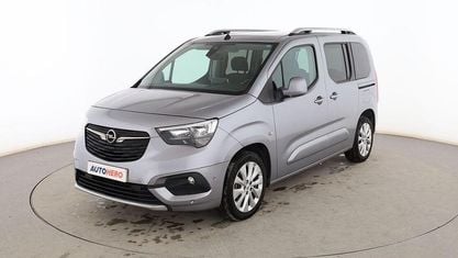 Usado Opel Combo Life Innovation 110 HP (80 kW) 2019 Cinzento Monovolume