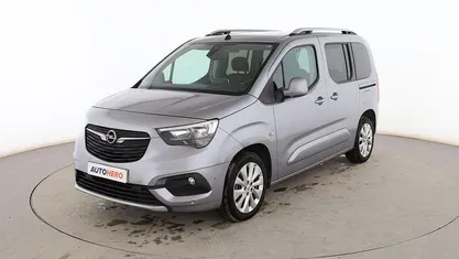 Usado Opel Combo Life Innovation 110 CV (80 kW) 2019 Gris Monovolumen