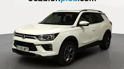Käytetty SsangYong Korando 149 HP (109 kW) 2024 Valkoinen Katumaasturi