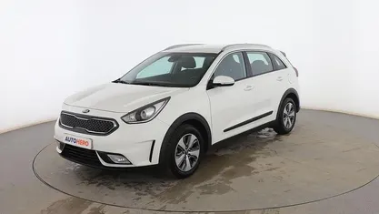 Usado Kia Niro 141 CV (103 kW) 2019 Blanco SUV
