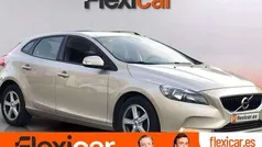 Beige Usado 2017 Volvo V40 Kinetic Familiar | 12.690 € (Precio justo)