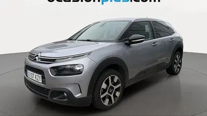 Usado Citroën C4 Cactus PureTech 110 CV (80 kW) 2019 Gris Utilitario